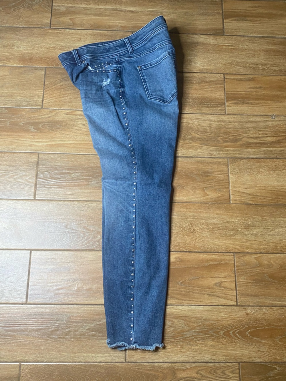 Inc International Concepts 14 Embellished Skinny Jeans - Picture 3 of 12